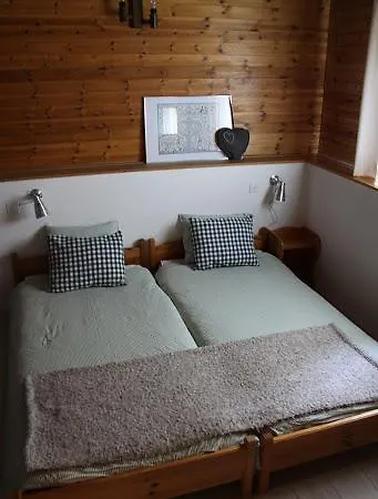 Vrijstaand Chalet Met Prachtig Uitzicht בית נופש בלאטן ביי נאטרס