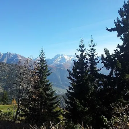 Vrijstaand Chalet Met Prachtig Uitzicht