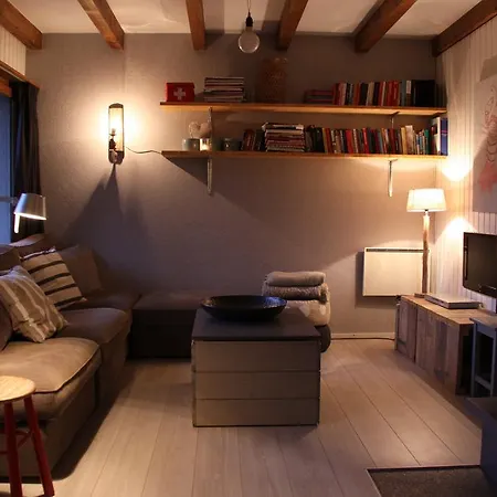 Vrijstaand Chalet Met Prachtig Uitzicht Holiday home